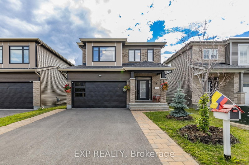 616 Moonflower Crescent