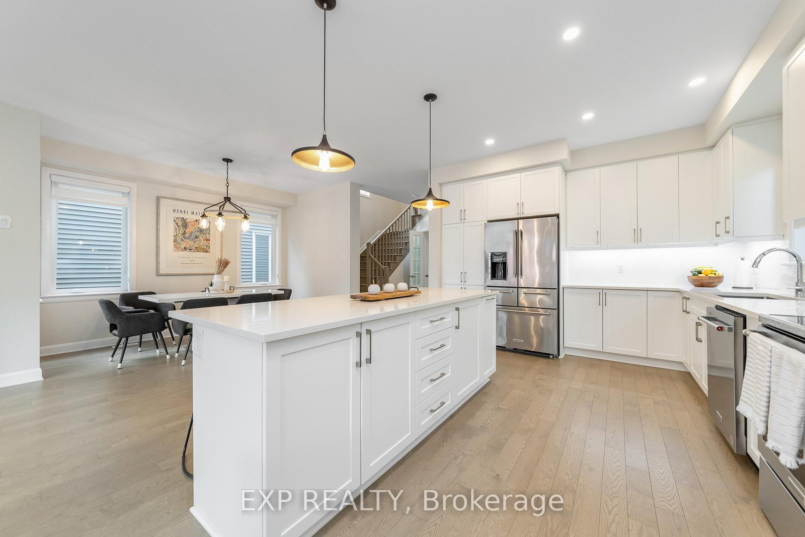 616 Moonflower Crescent • Ottawa, ON photo 10