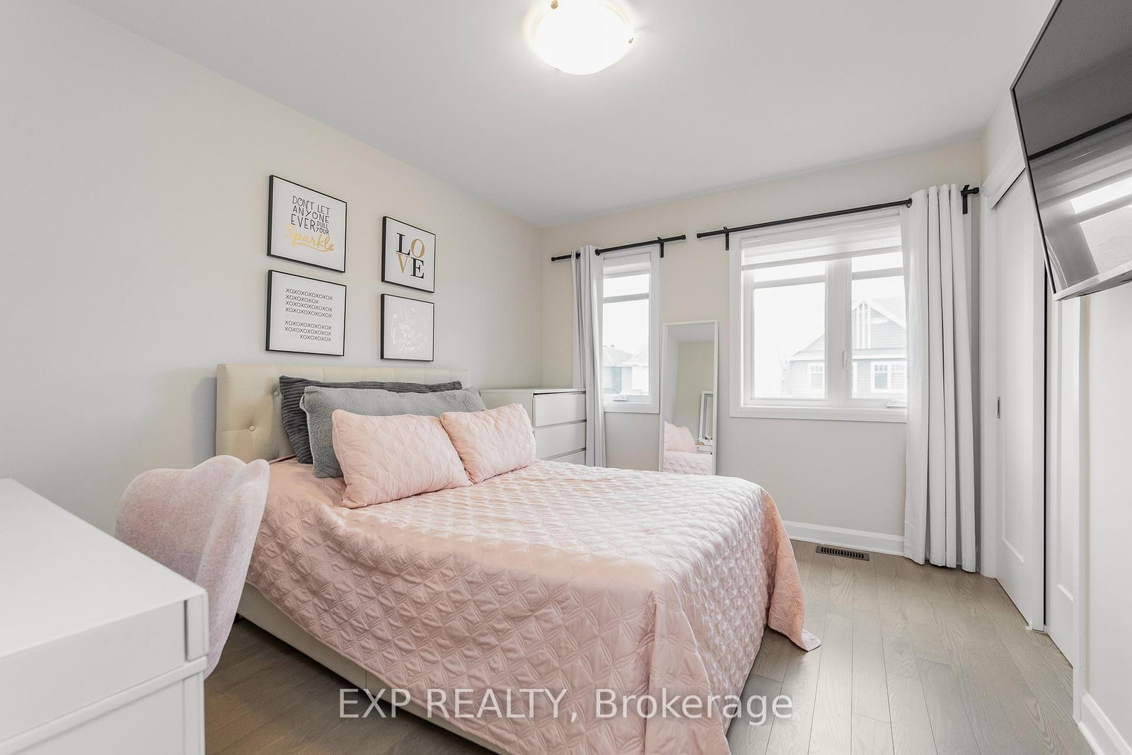 616 Moonflower Crescent • Ottawa, ON photo 38