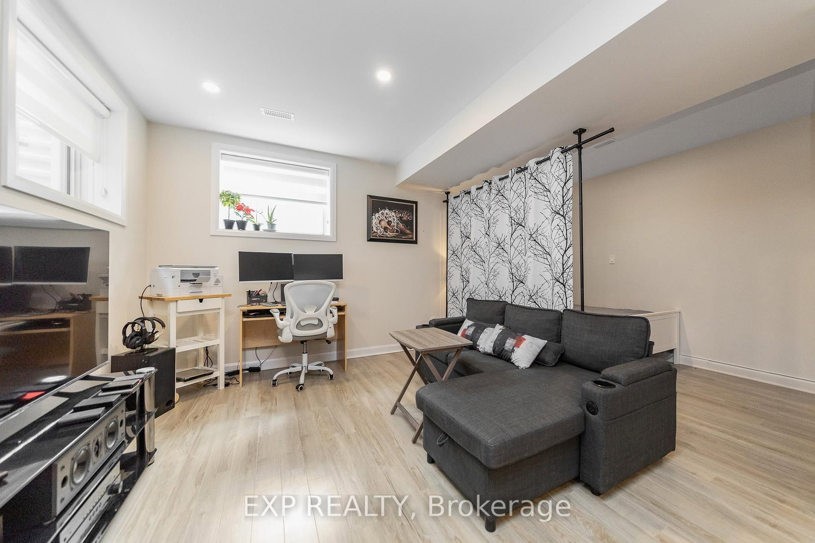 616 Moonflower Crescent • Ottawa, ON photo 42