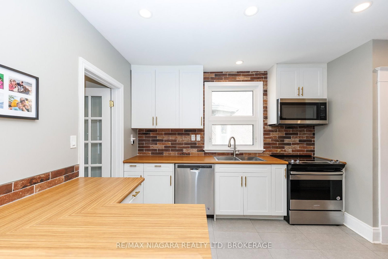 168 Steele Street • Port Colborne, ON photo 20