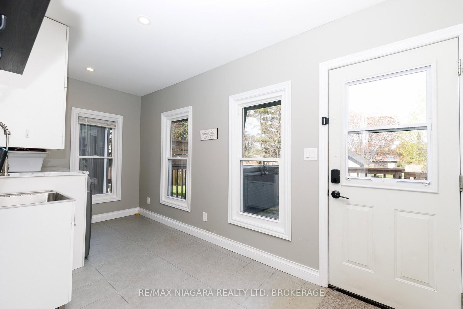 168 Steele Street • Port Colborne, ON photo 24