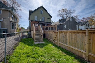 168 Steele Street • Port Colborne, ON photo 9