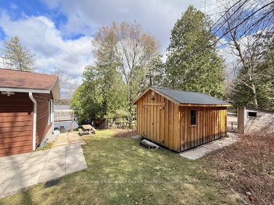 12 Cherry Lane • East Ferris, ON photo 8