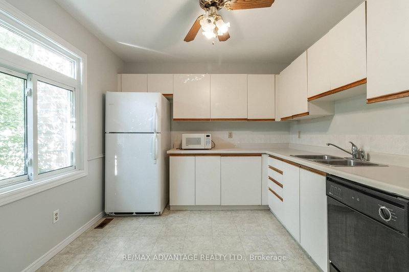 4 - 1294 Byron Baseline Road W