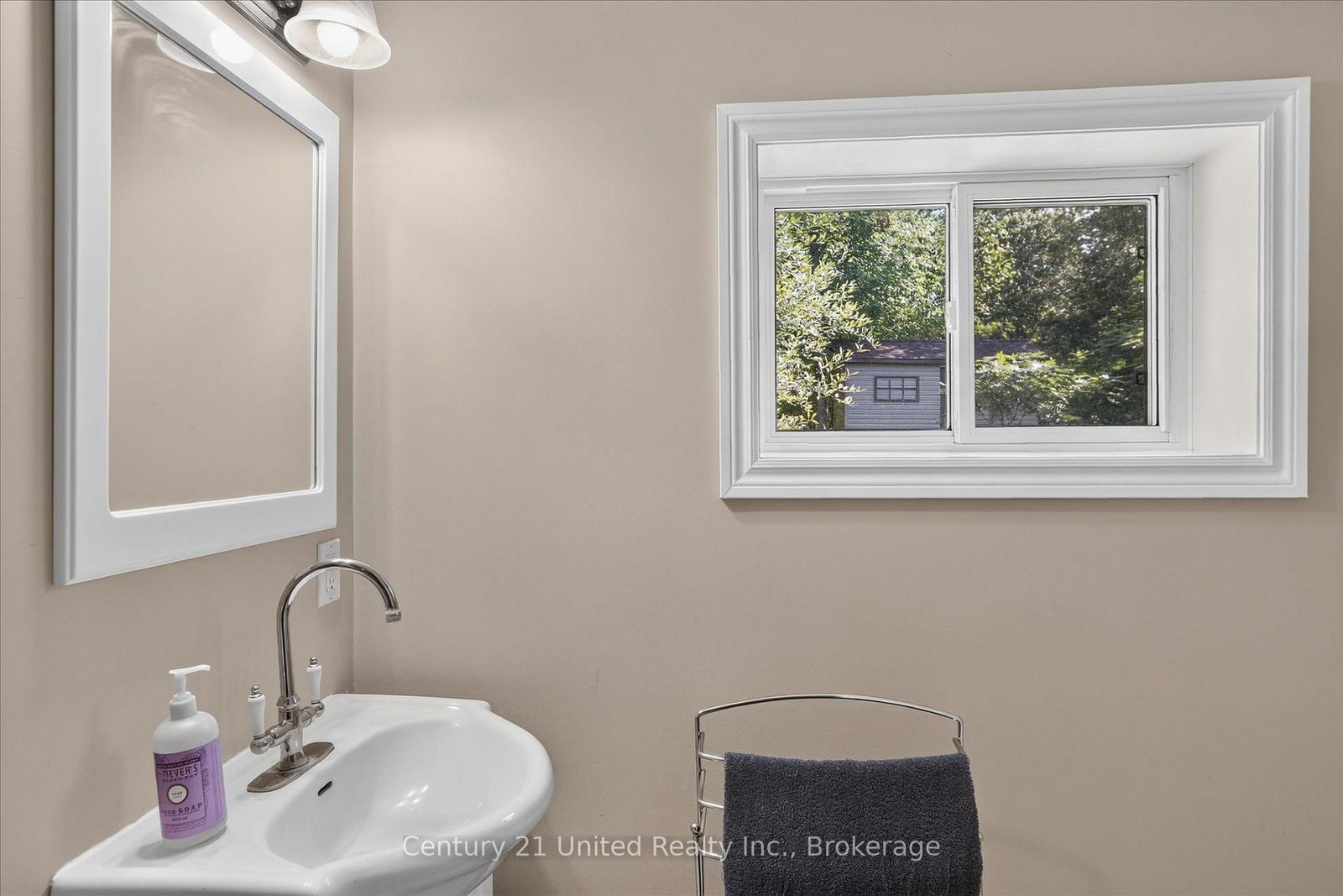 923 Rock Road • Douro-Dummer, ON photo 31