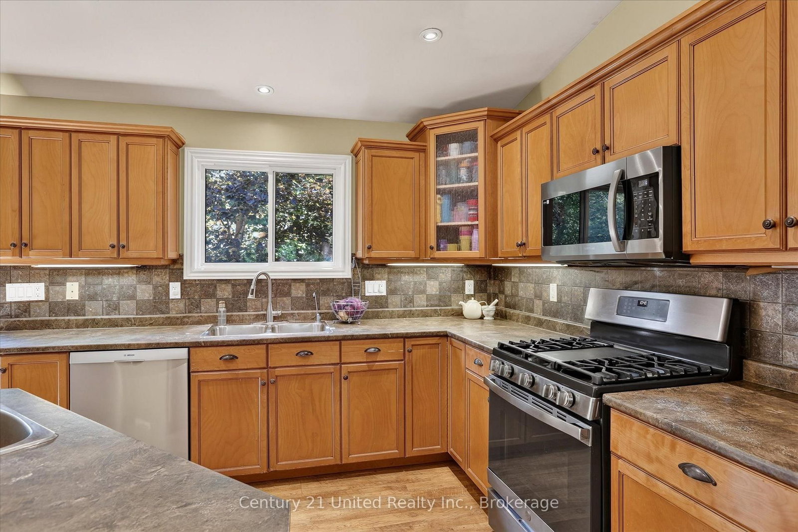 923 Rock Road • Douro-Dummer, ON photo 5