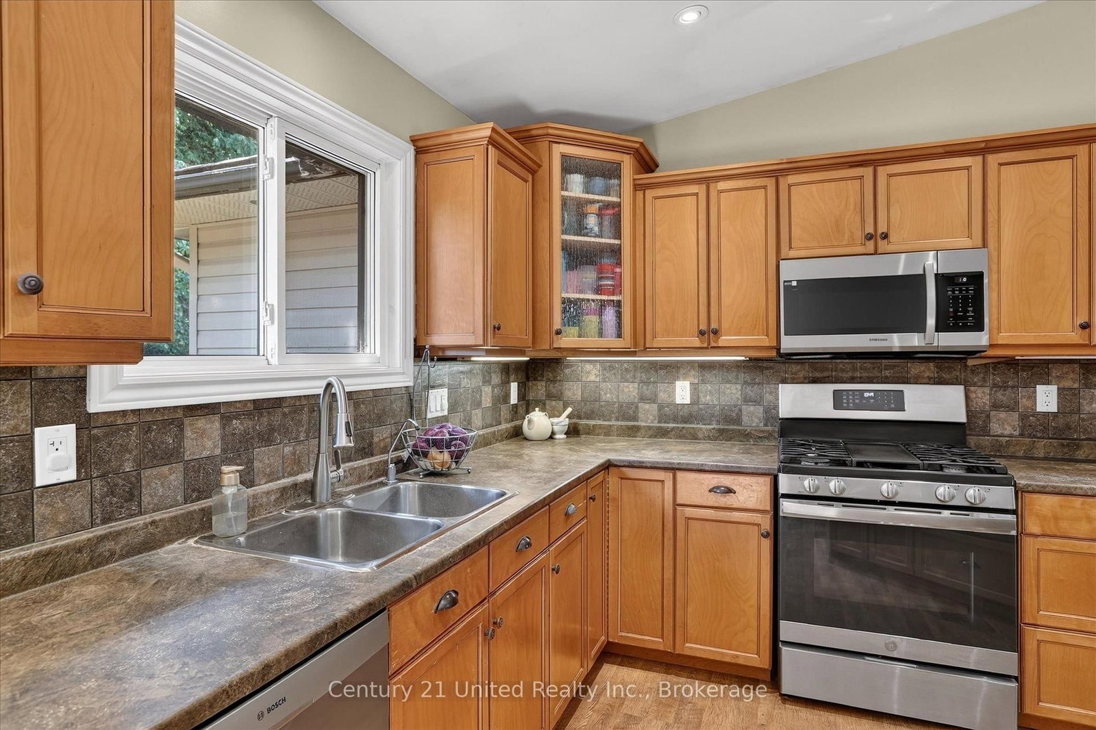 923 Rock Road • Douro-Dummer, ON photo 6