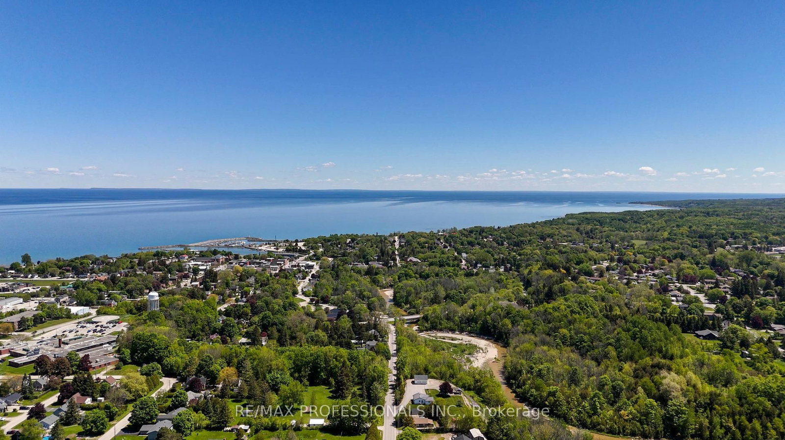 412 Miller Street • Meaford, ON photo 13