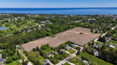 412 Miller Street • Meaford, ON photo 4