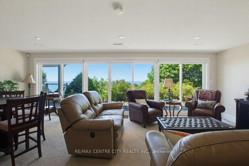 174 Brayside Street • Central Elgin, ON photo 11