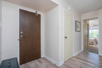 23 Woodlawn Road E • #505 • Guelph, ON photo 3