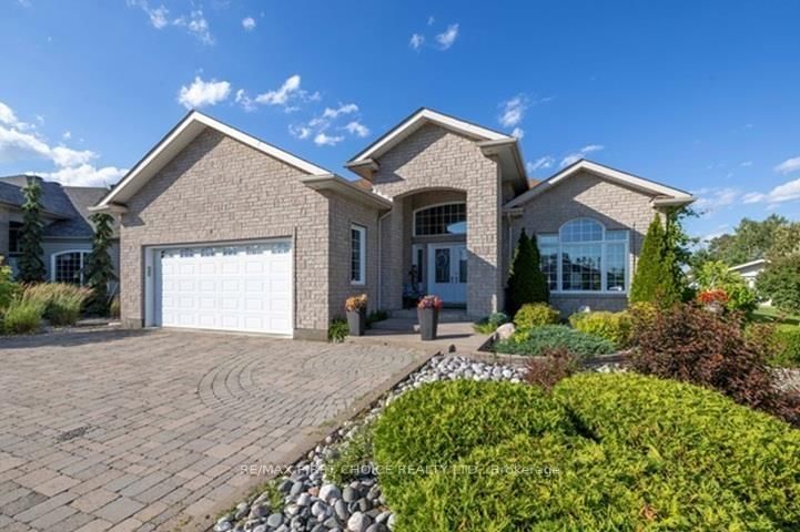 132 Wolverine Crescent • Thunder Bay, ON photo 2