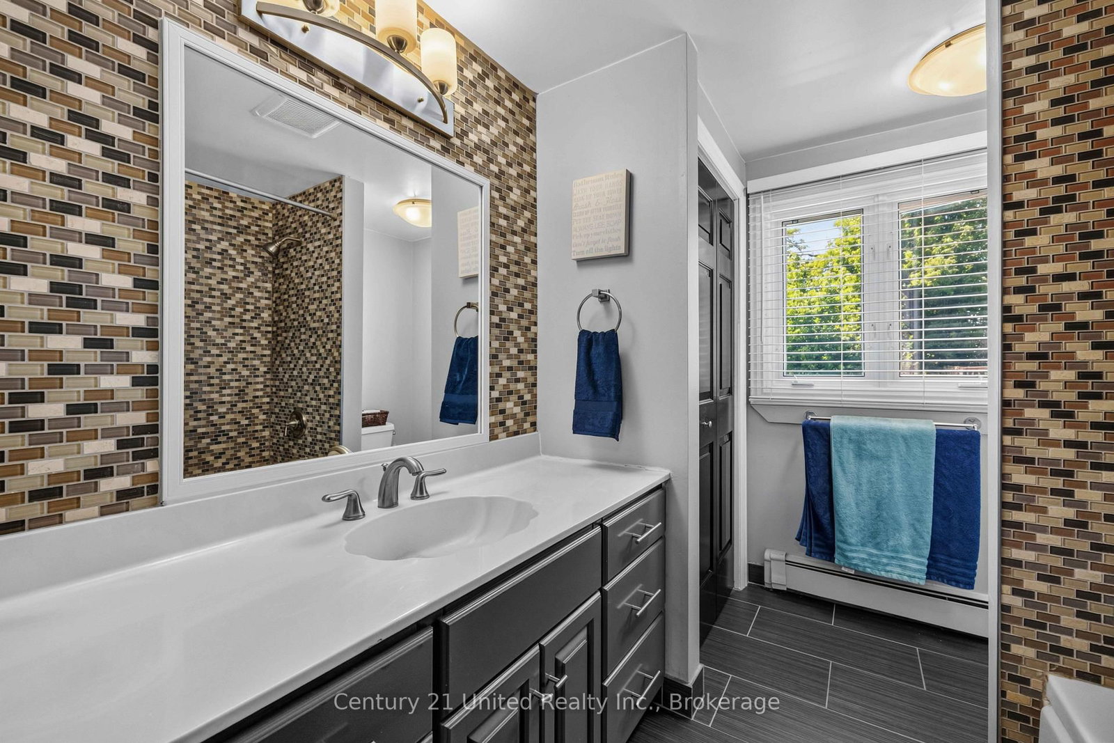 214 Hillview Drive • Peterborough, ON photo 27