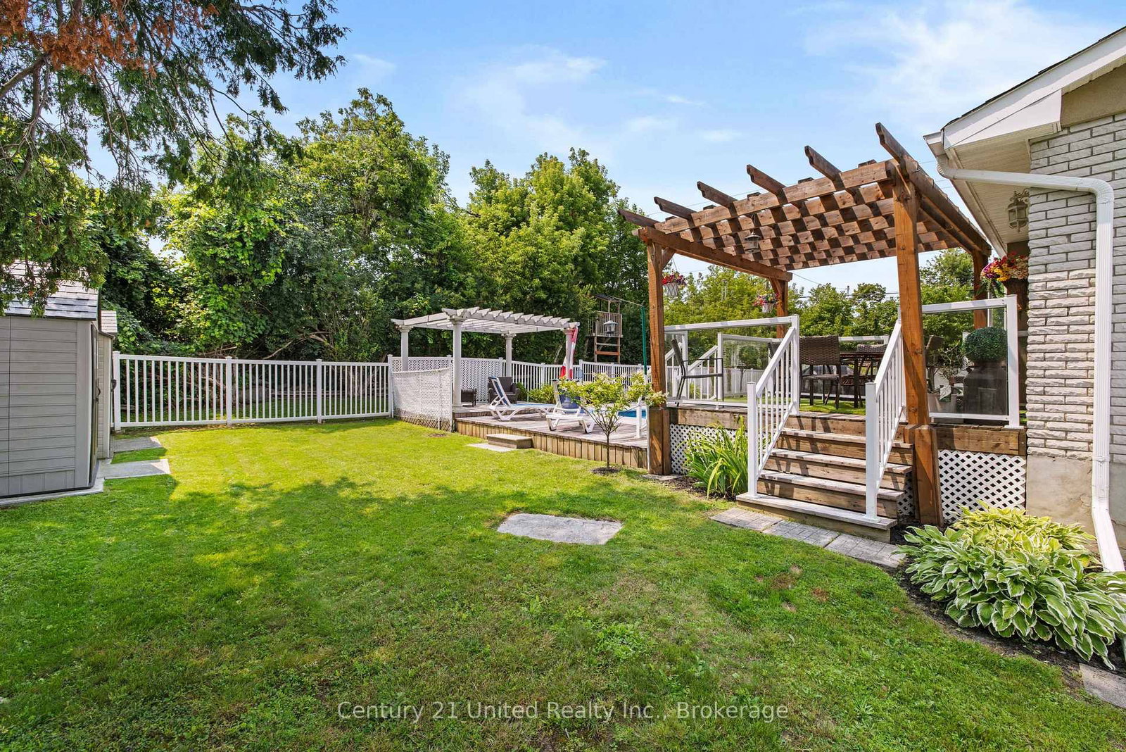 214 Hillview Drive • Peterborough, ON photo 40