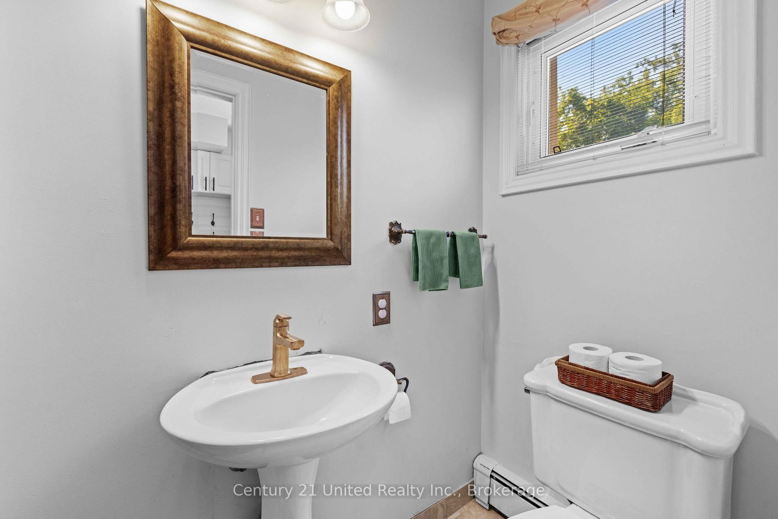 214 Hillview Drive • Peterborough, ON photo 9