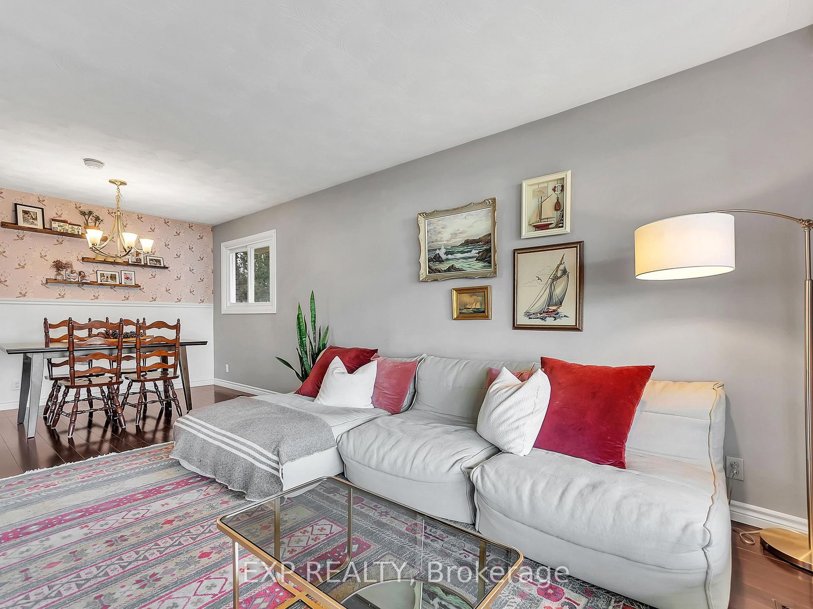 16 Applewood Drive • Belleville, ON photo 11