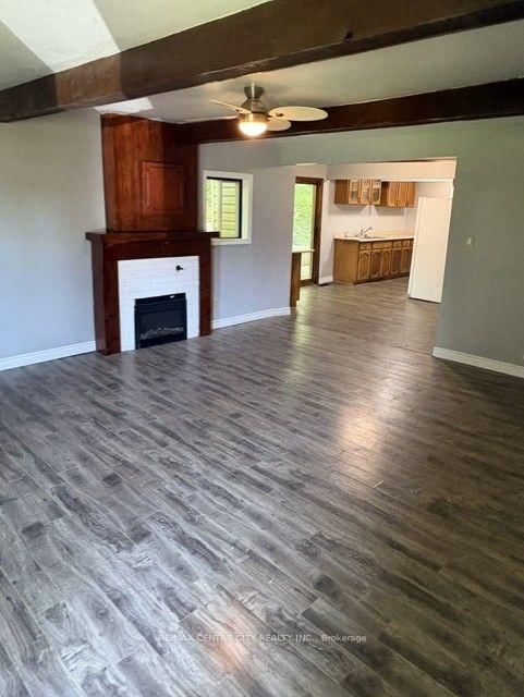 345 Smith Street • Central Elgin, ON photo 6