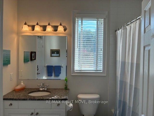 35 Fieldstream Chase • Bracebridge, ON photo 13
