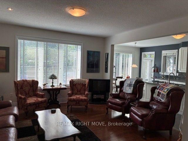 35 Fieldstream Chase • Bracebridge, ON photo 19