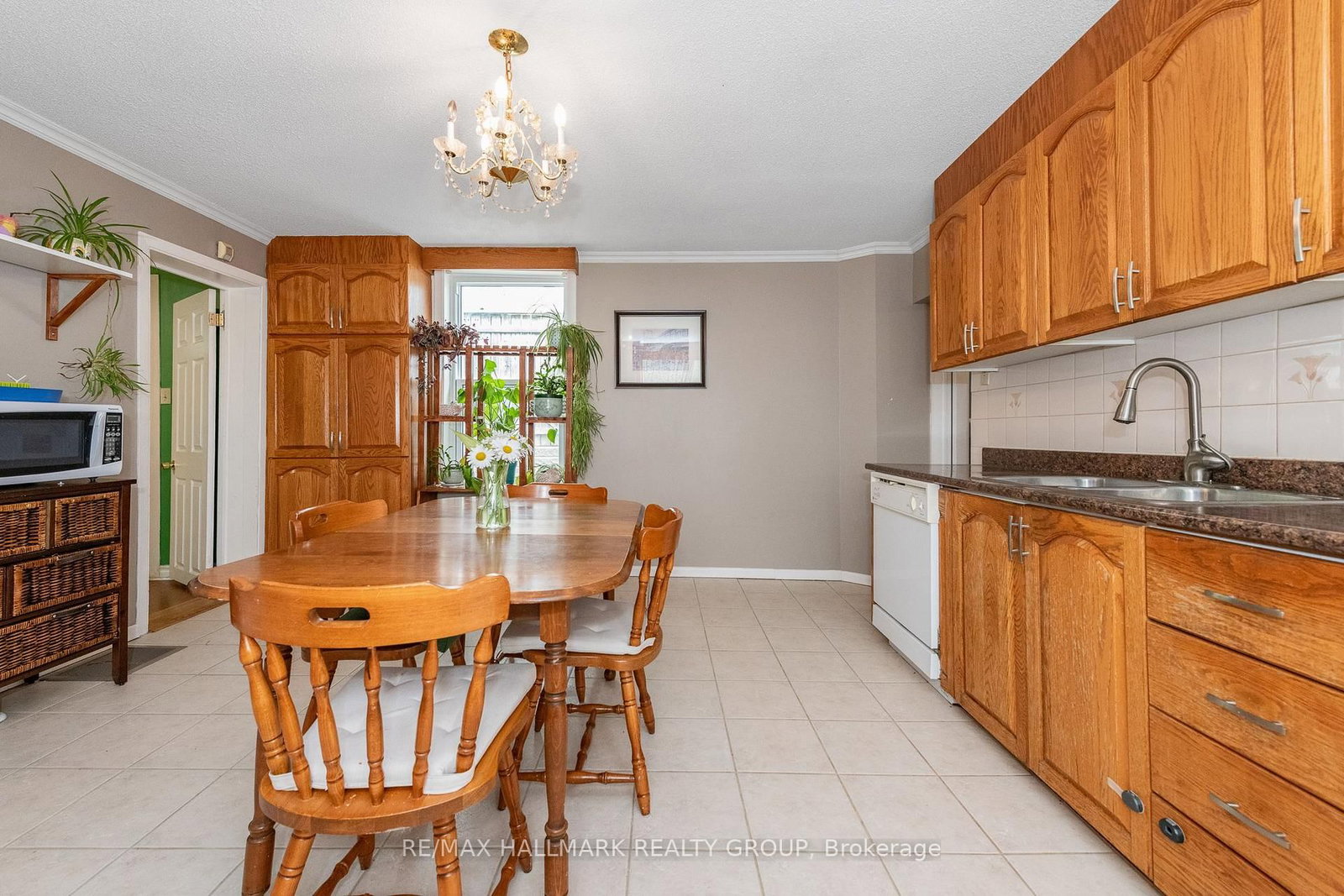 53 Louisa Street • Ottawa, ON photo 20