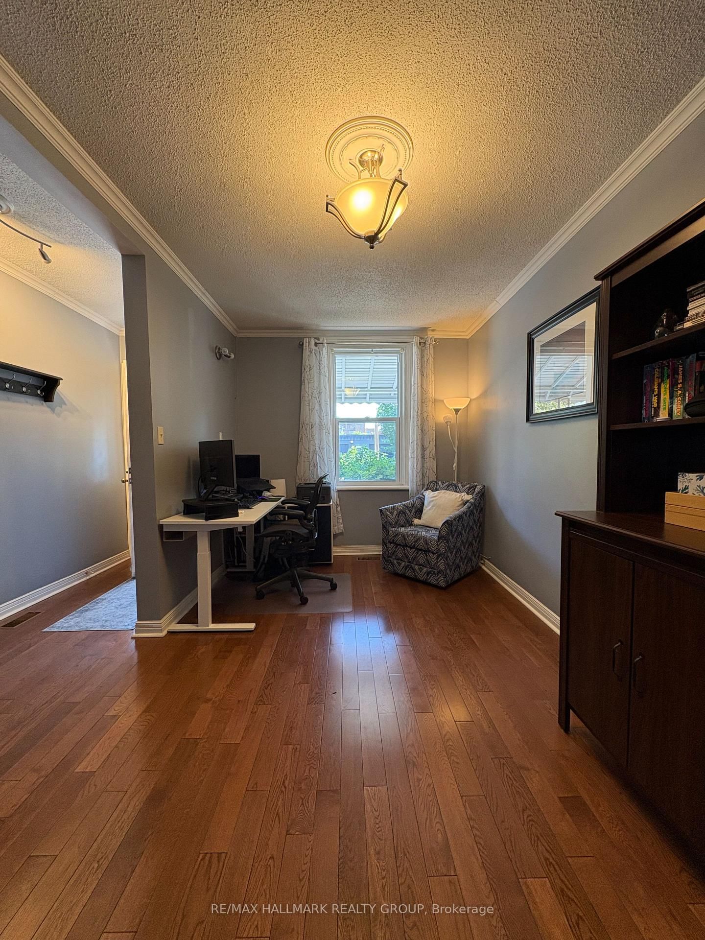 53 Louisa Street • Ottawa, ON photo 6