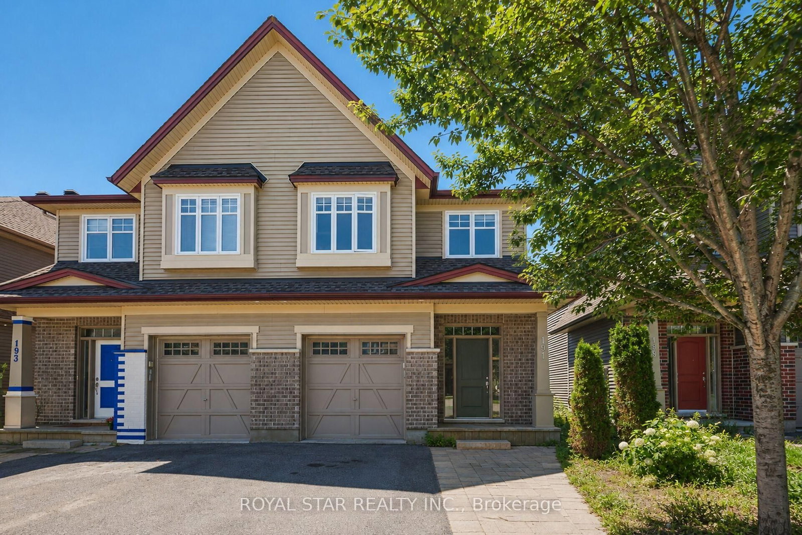 191 FLAT SEDGE Crescent • Ottawa, ON photo 1