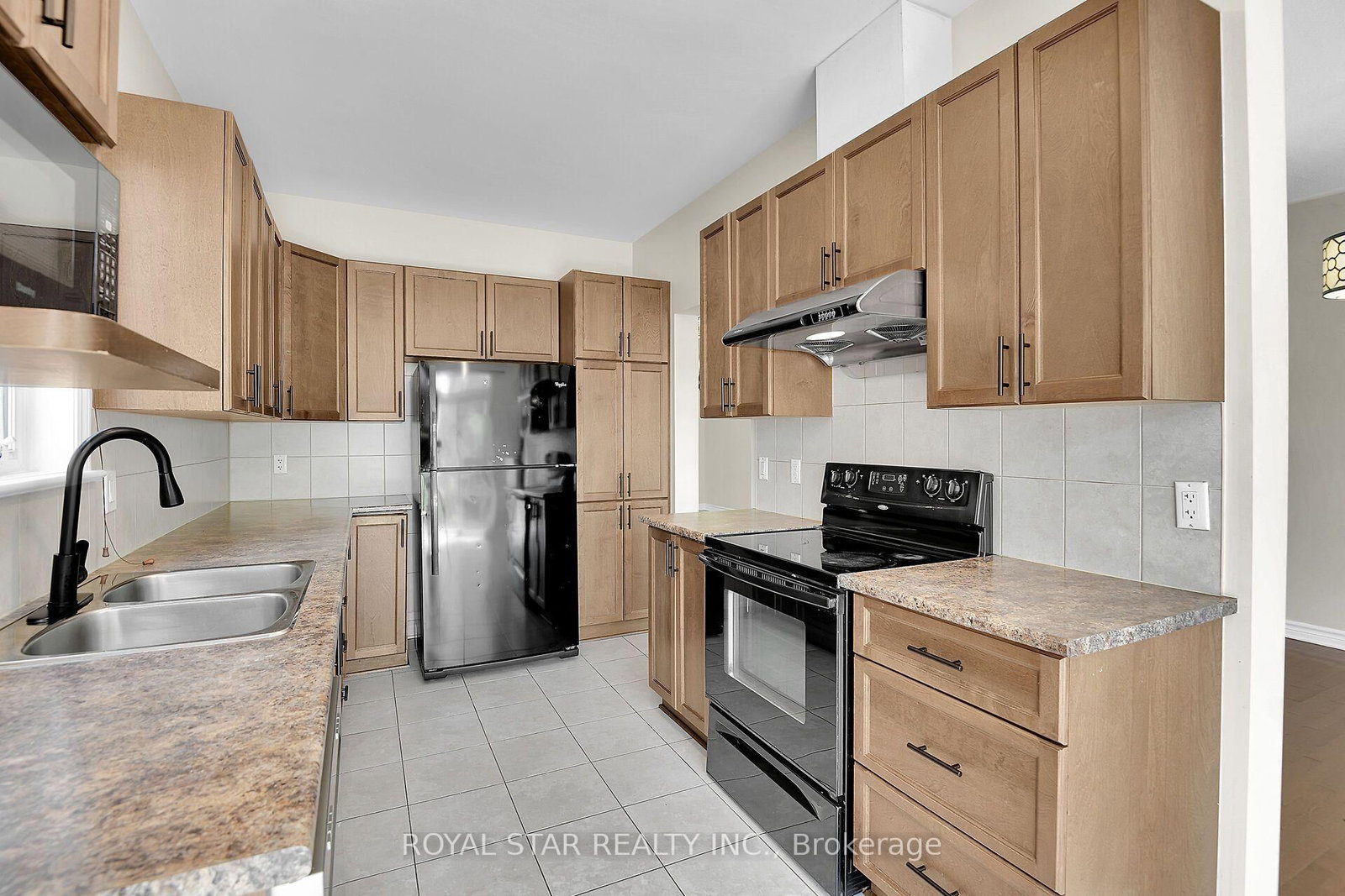 191 FLAT SEDGE Crescent • Ottawa, ON photo 12