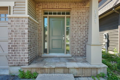 191 FLAT SEDGE Crescent • Ottawa, ON photo 4