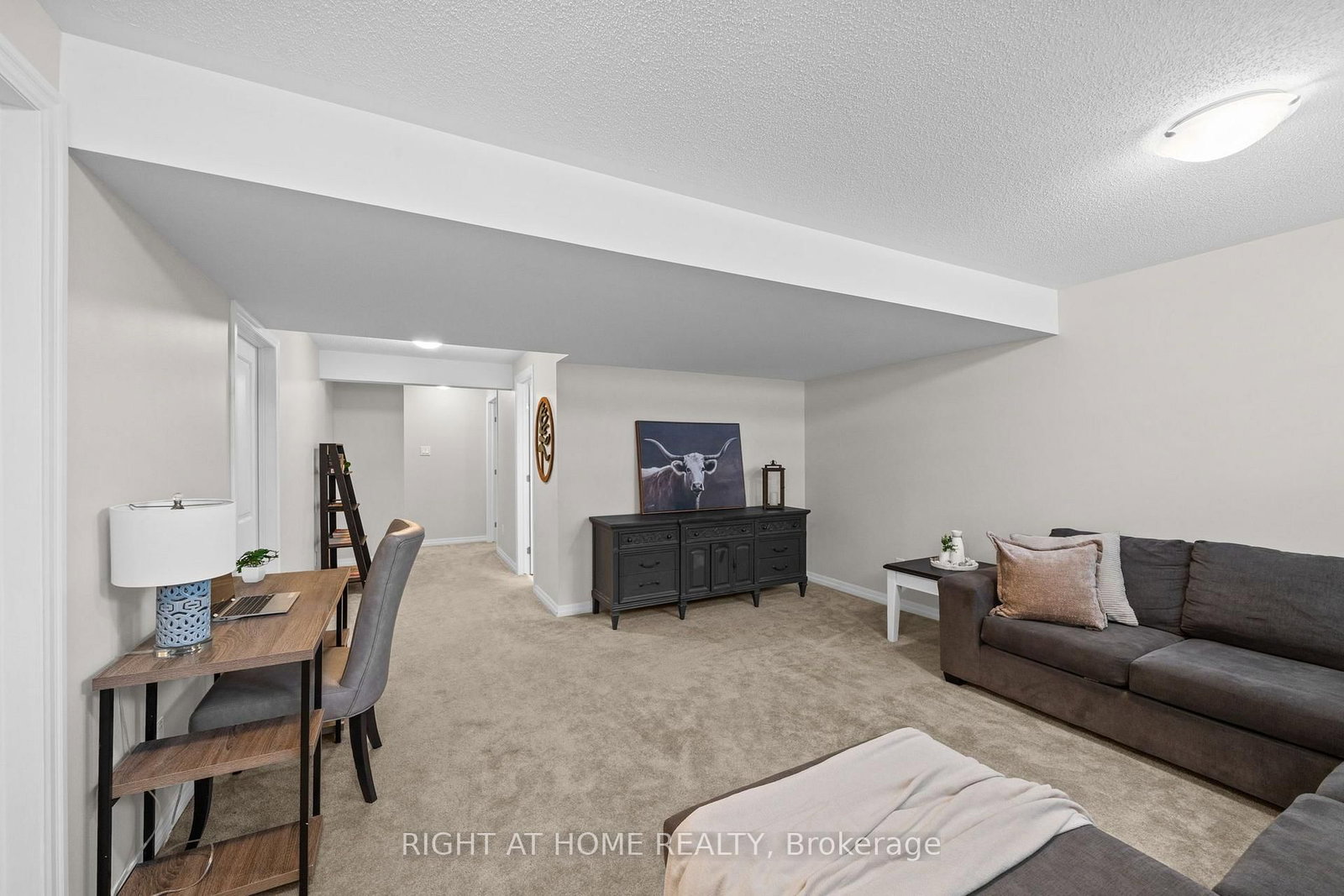 525 PEERLESS Street • Ottawa, ON photo 34