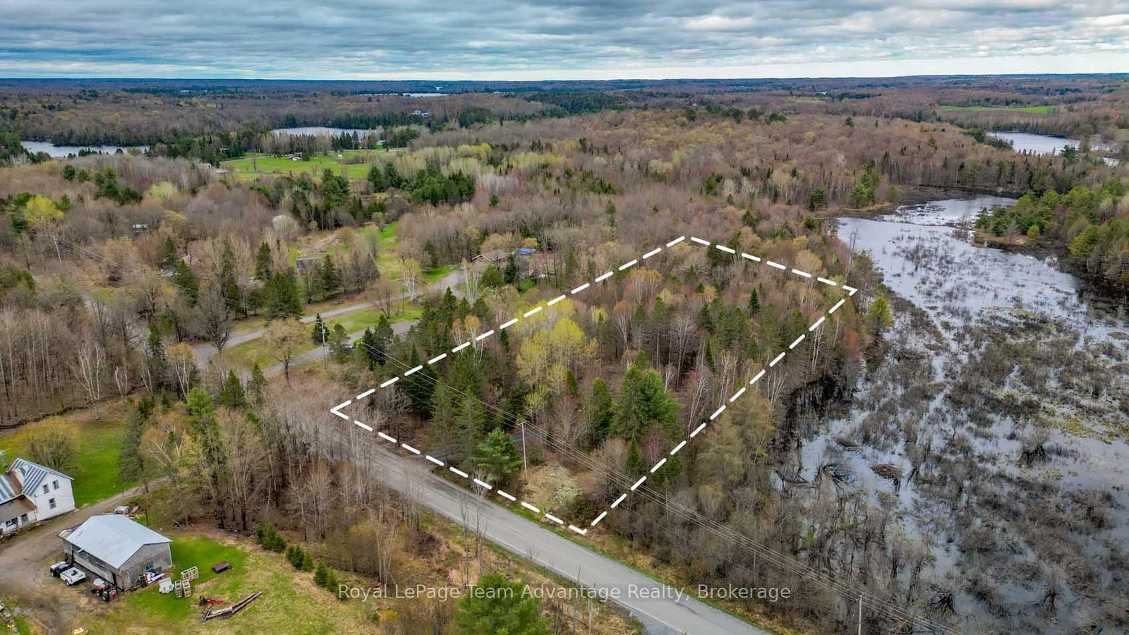 0 Centre Road W • McKellar, ON photo 31