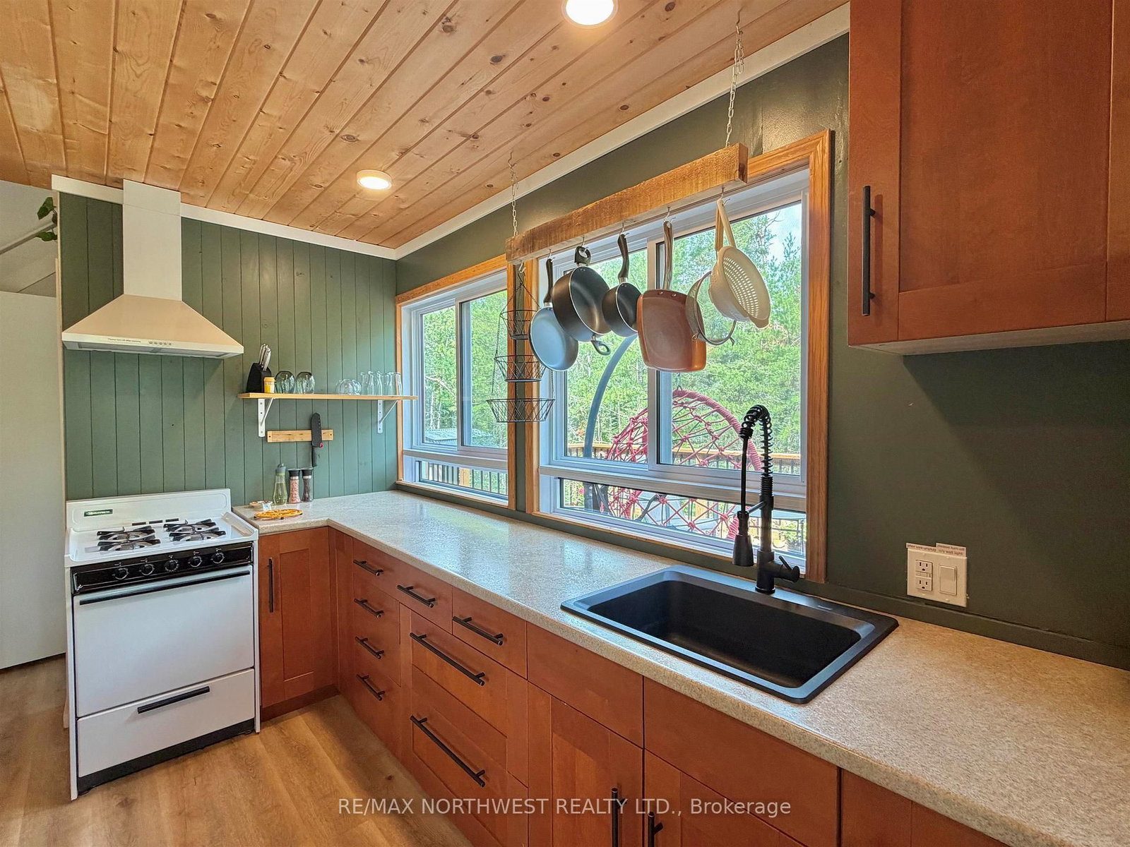 47 STORM BAY ROAD BR 5 • Kenora Remote Area, ON photo 23