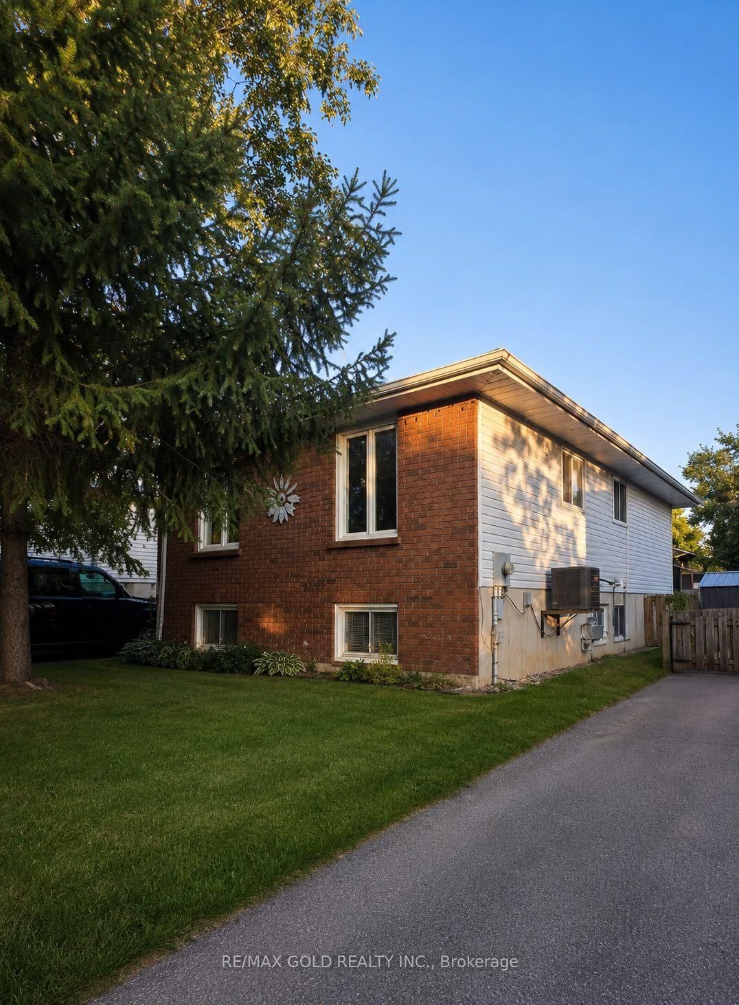 617 Trailview Drive • Peterborough, ON photo 1