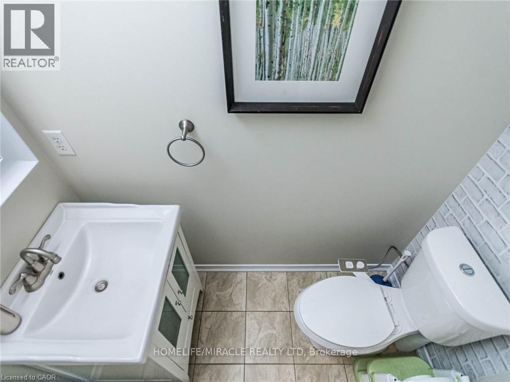110 Highland Road • #119 • Kitchener, ON photo 17