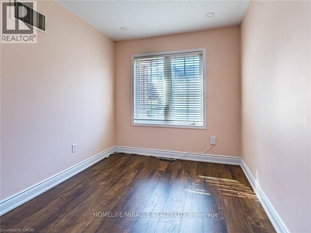110 Highland Road • #119 • Kitchener, ON photo 31