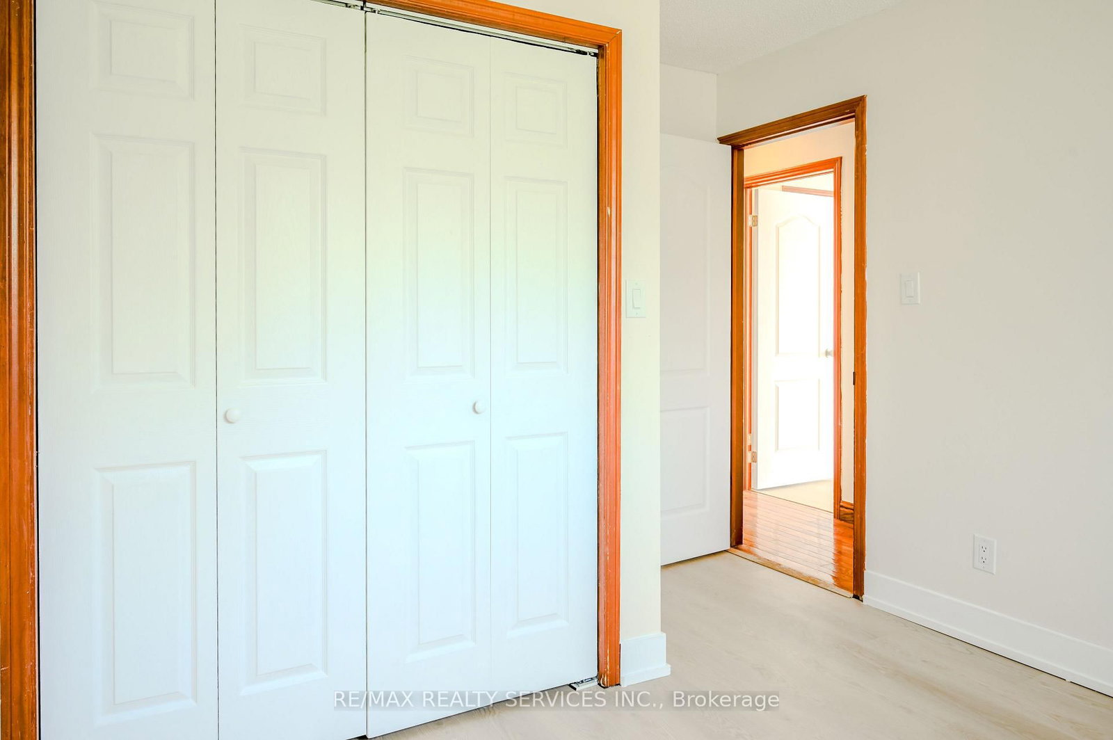 1045 Tremaine Avenue S • North Perth, ON photo 44