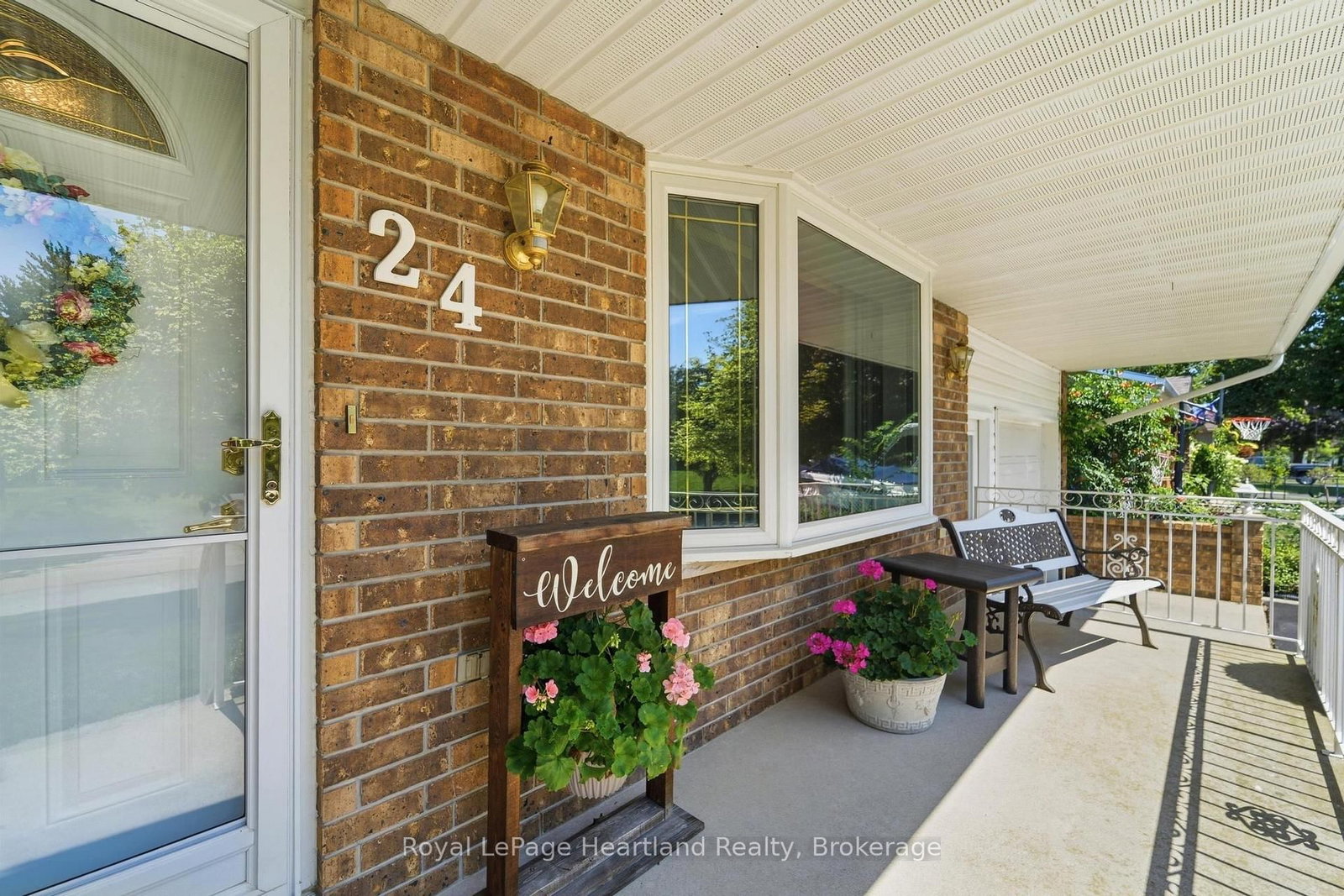 24 Leonard Drive • Goderich, ON photo 3