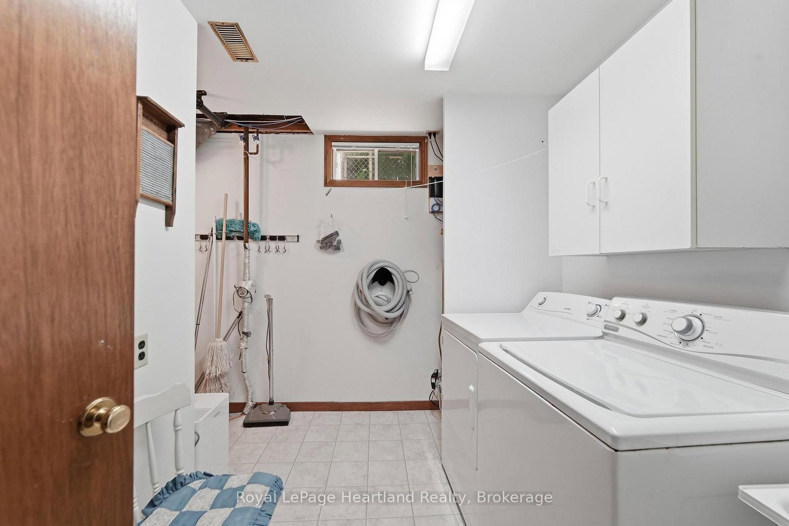 24 Leonard Drive • Goderich, ON photo 31