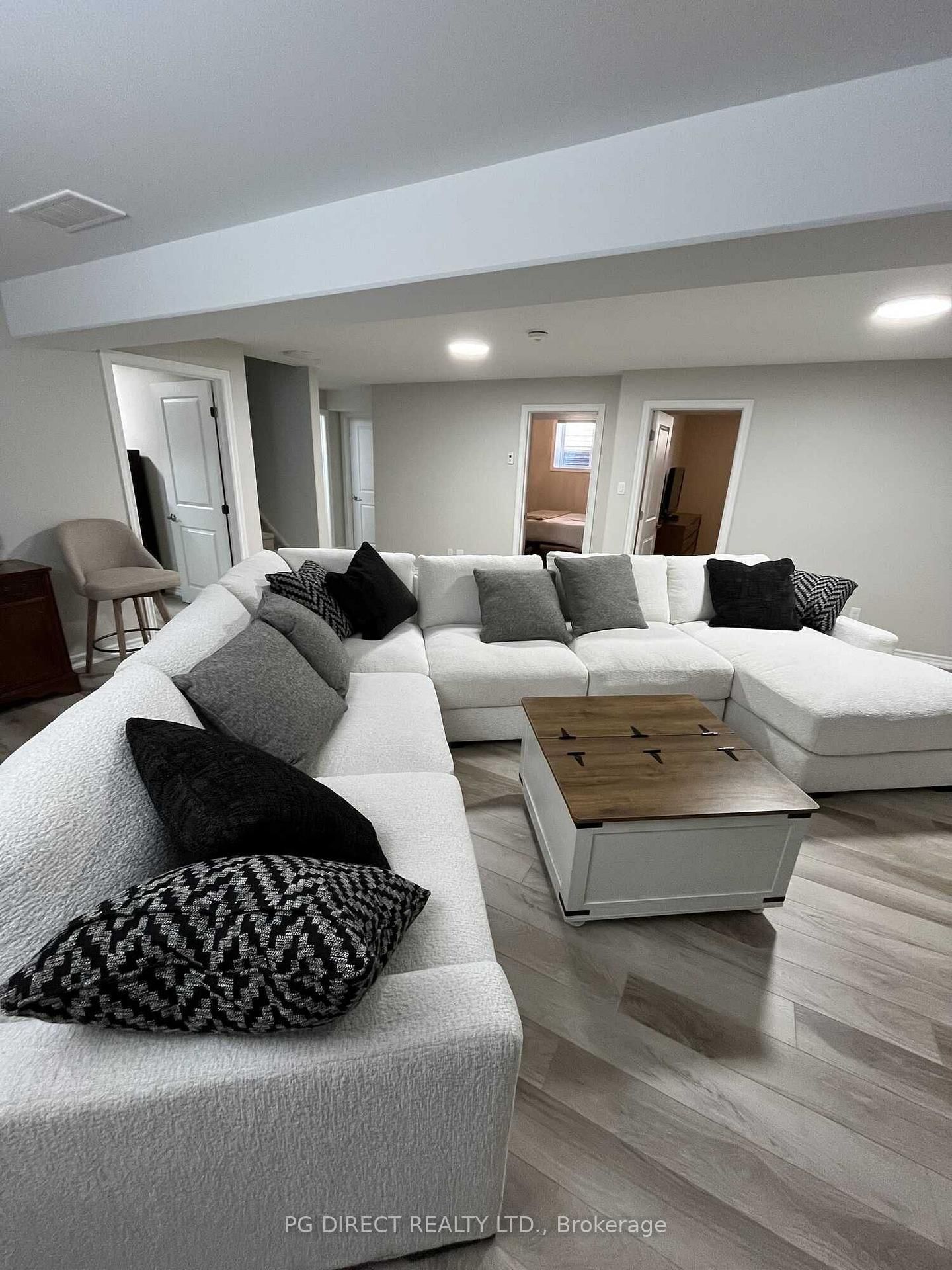 26 Matheos Crescent • Quinte West, ON photo 7