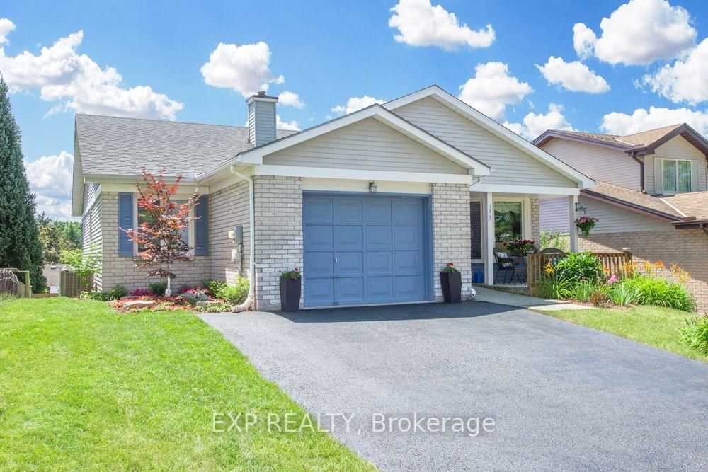 153 Oneida Place • Kitchener, ON photo 1
