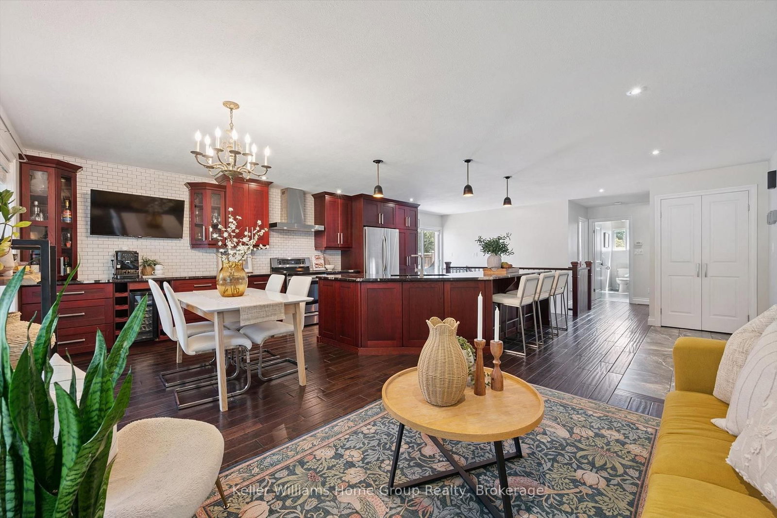 273 Colborne Street • Centre Wellington, ON photo 11