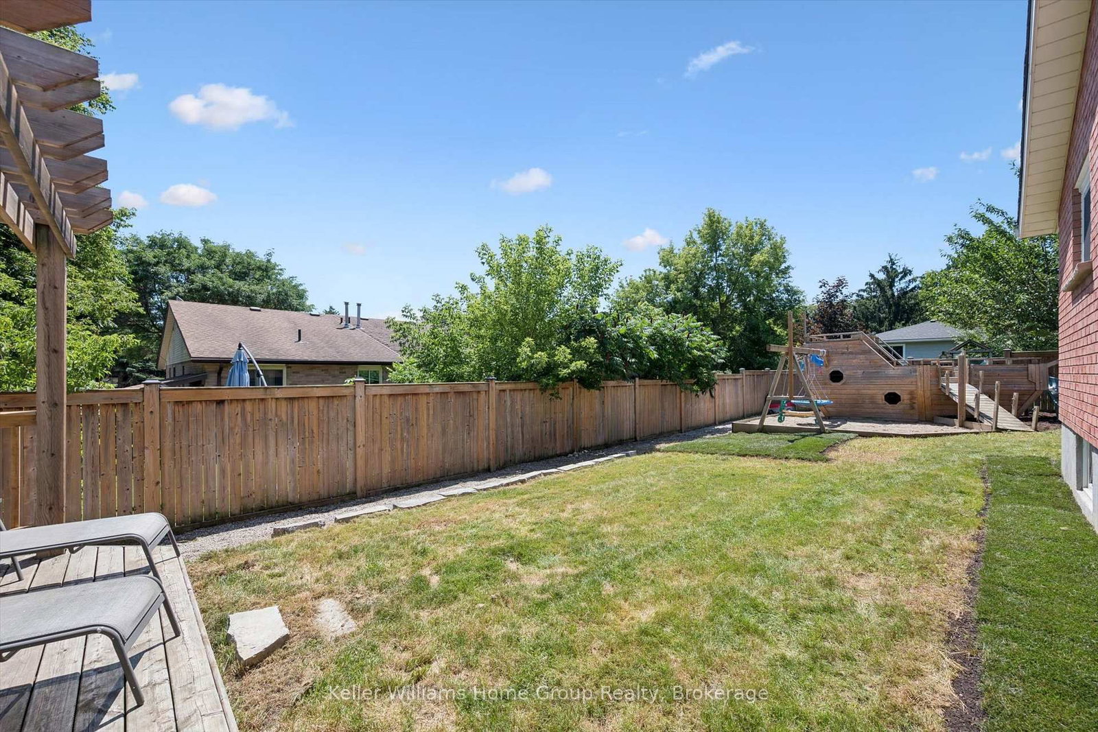 273 Colborne Street • Centre Wellington, ON photo 37