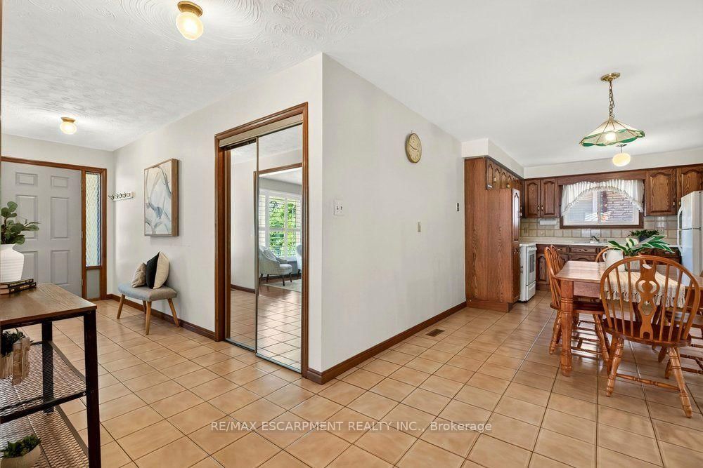 118 POTTRUFF Road S • Hamilton, ON photo 14