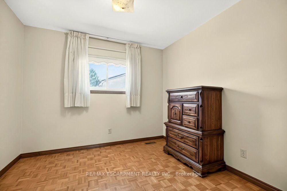 118 POTTRUFF Road S • Hamilton, ON photo 21