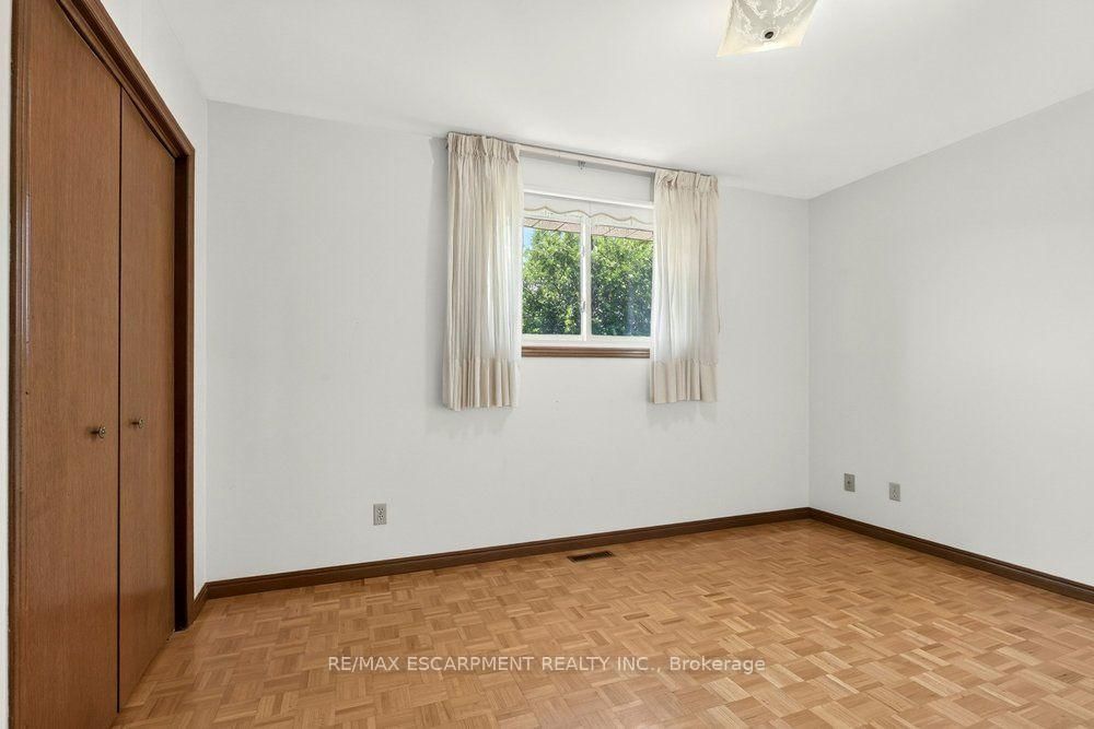 118 POTTRUFF Road S • Hamilton, ON photo 24
