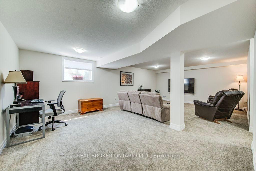 654 Wray Avenue S • North Perth, ON photo 35