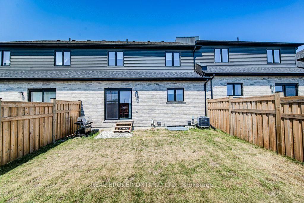 654 Wray Avenue S • North Perth, ON photo 43