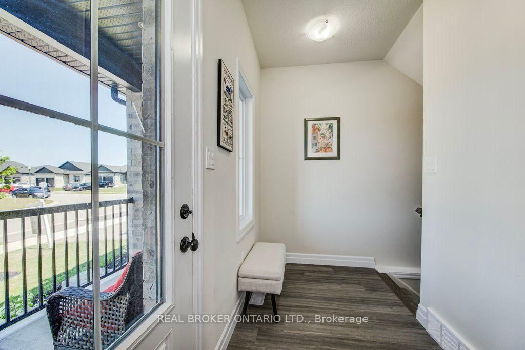 654 Wray Avenue S • North Perth, ON photo 8
