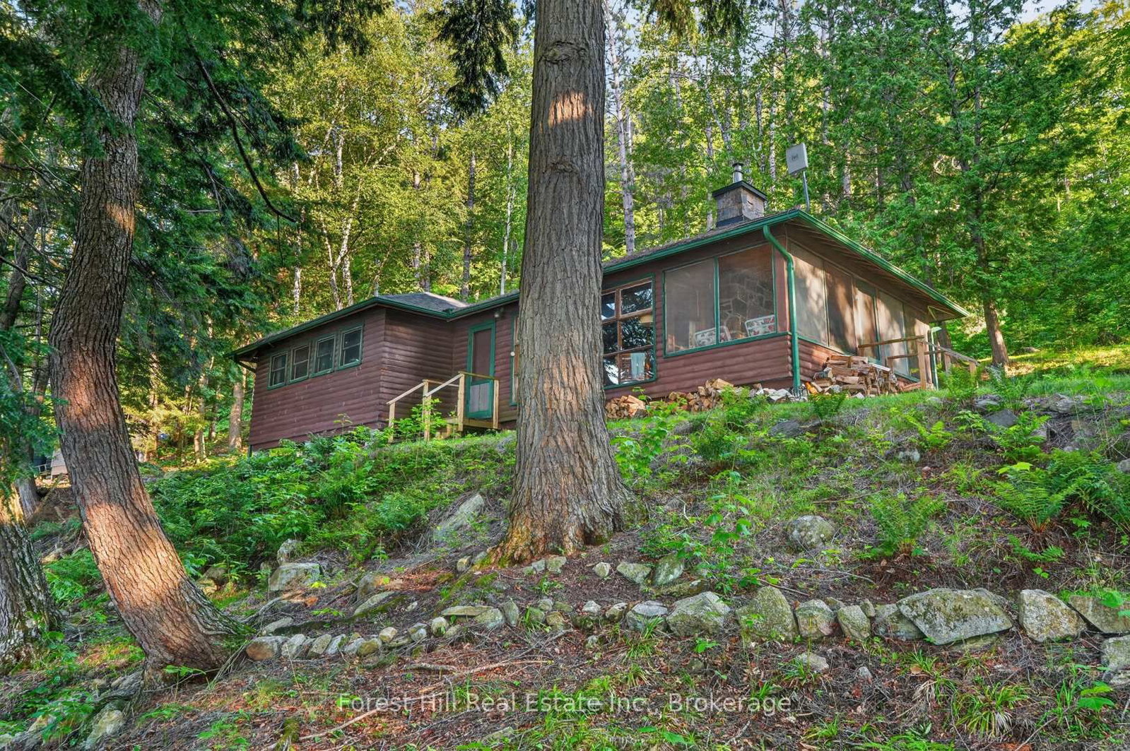 1110 Joseph Tapley Road • Lake of Bays, ON photo 5