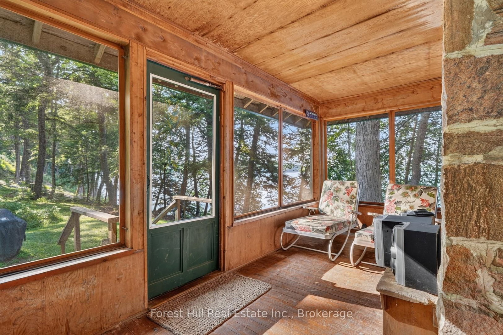 1110 Joseph Tapley Road • Lake of Bays, ON photo 6